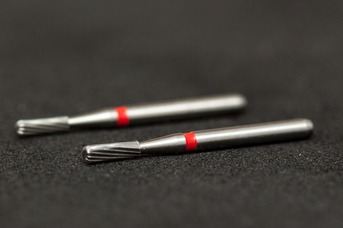 Инструмент твердосплавный, финир, удлиненный, грушевидный, 12 режущих граней, H47L, Komet Dental