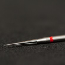 Инструмент твердосплавный, финир, нережущее острие, 8 режущих граней, H135, Komet Dental