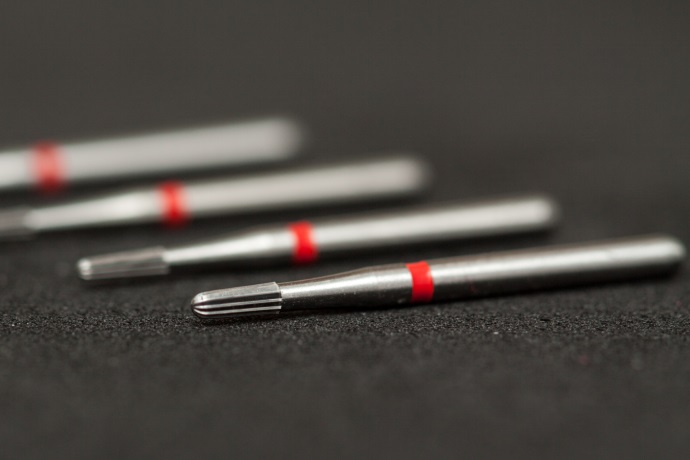 Инструмент твердосплавный, финир, 12 режущих граней, H247, Komet Dental