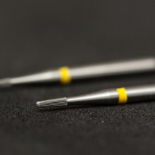 Инструмент твердосплавный, финир, тонкий размер зерна, 20 режущих граней, H247F, Komet Dental