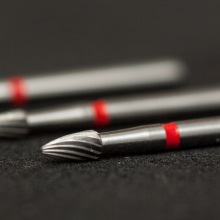 Инструмент твердосплавный, финир, граната, 12 режущих граней, H390, Komet Dental