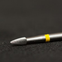 Инструмент твердосплавный, финир, граната, тонкий размер зерна, 20 режущих граней, H390F, Komet Dental