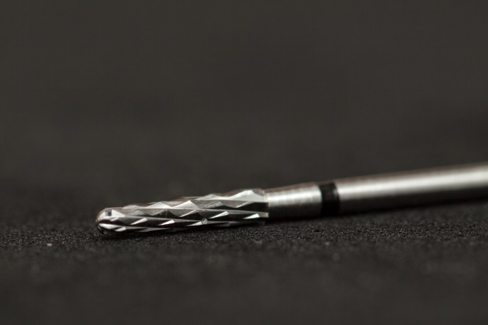 Инструмент твердосплавный для препарирования под коронку, конический покатый уступ, закругленный, H856U, Komet Dental