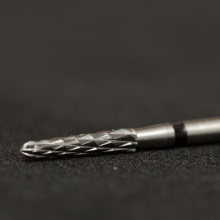 Инструмент твердосплавный для препарирования под коронку, параллельный покатый уступ, торпеда, H878KU, Komet Dental