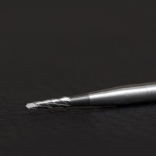 Инструмент твердосплавный, хирургический, фреза для кости, Линдеманн, короткая, А-образные режущие грани, H163A, Komet Dental