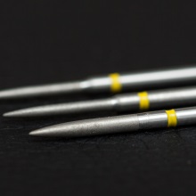 Инструмент алмазный для препарирования, удлиненный, пламевидный, 863EF, Komet Dental