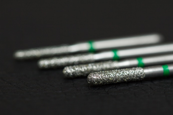 Инструмент алмазный для препарирования, параллельный покатый уступ, закругленный, S6881, Komet Dental